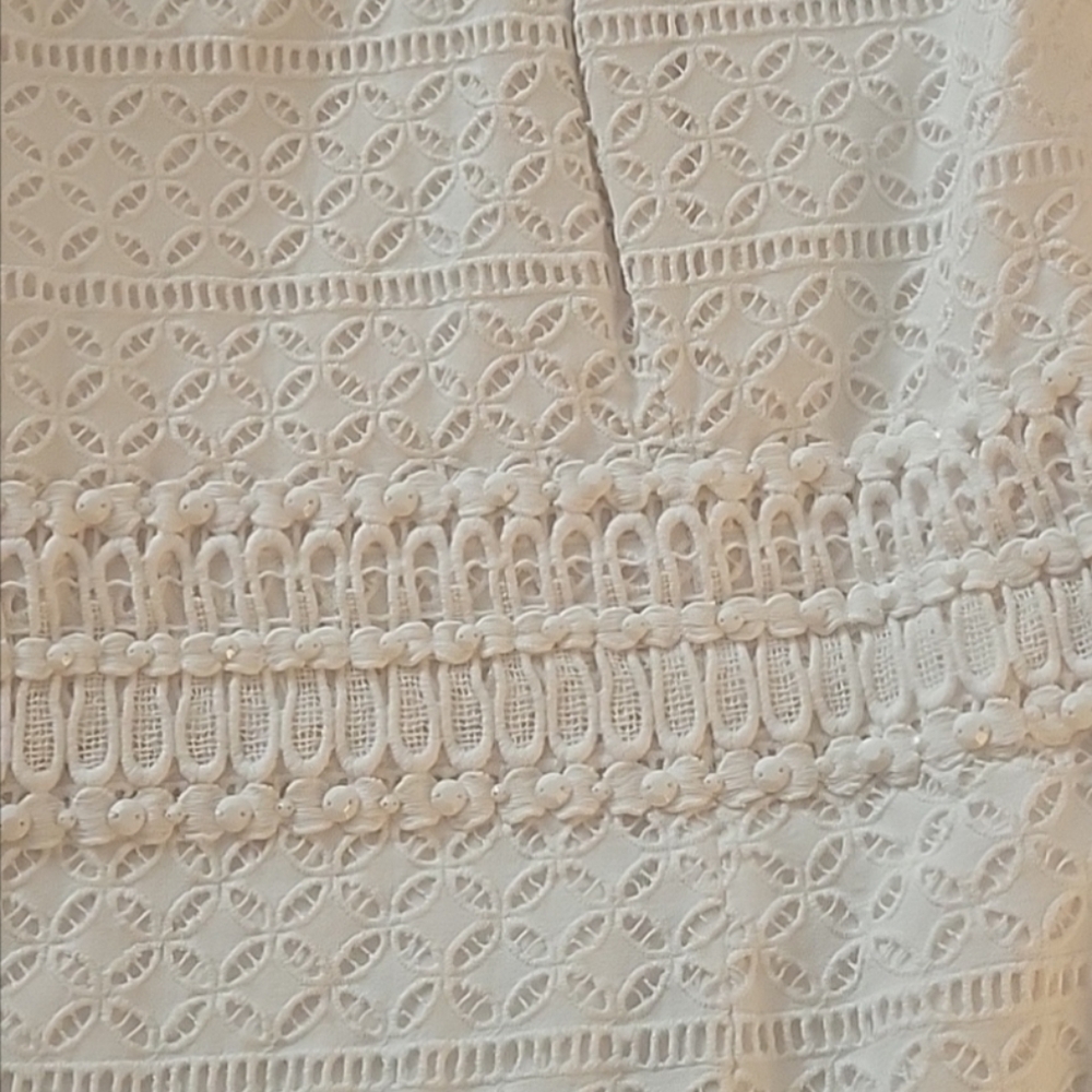 Lilly Pulitzer Ashlyn White  Eyelet & Beaded Shift Dress - Perfect Condition - Picture 2 of 8